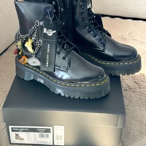 DR. MARTENS x MARC JACOBS​ JARDON BOOTS
